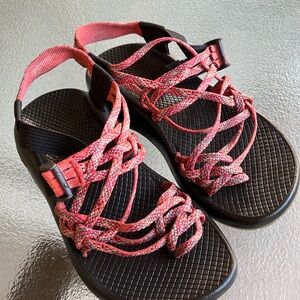 Chaco sandals, W6, peach and brown color